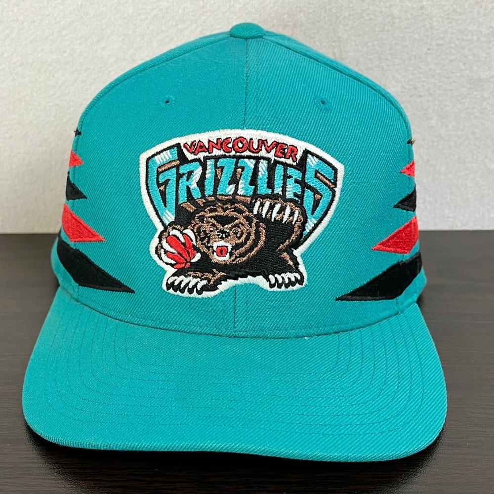 Retro Mitchell Ness Vancouver Grizzlies Diamond Cut Snapback Hat Cap‎